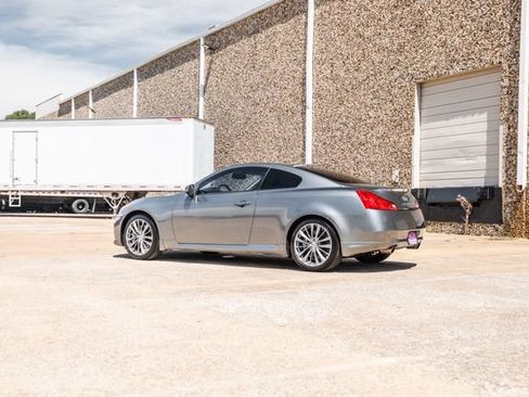 Used 2013 INFINITI G37 Sport RWD image 20