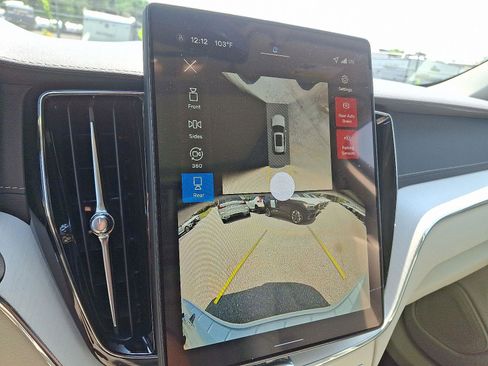 New 2026 Volvo XC60 B5 Ultra w/ Protection Package Premier image 13