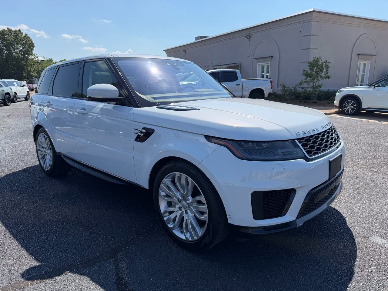 Used 2019 Land Rover Range Rover Sport HSE AWD/4WD image 3