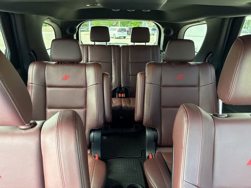 Used 2025 Dodge Durango GT AWD/4WD image 48