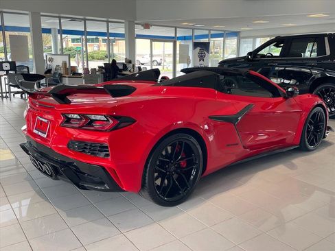 Used 2025 Chevrolet Corvette Z06 image 7