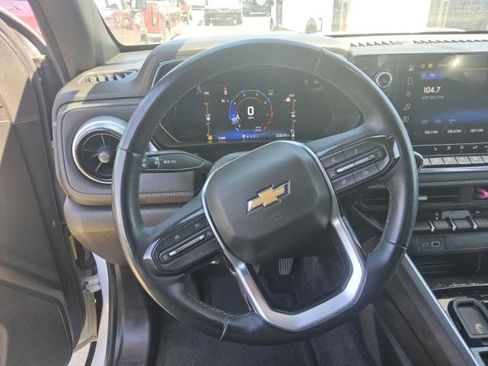 Used 2023 Chevrolet Colorado LT w/ LT Convenience Package III RWD image 4
