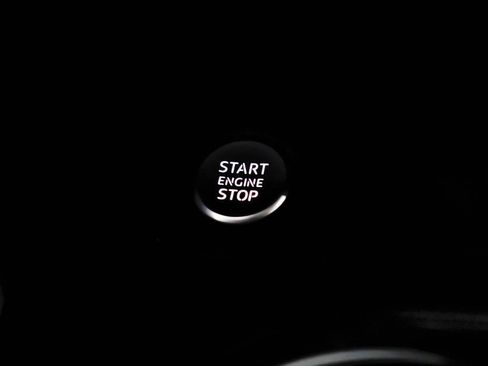 Used 2017 Audi A4 2.0T Ultra Premium w/ Convenience Package image 20