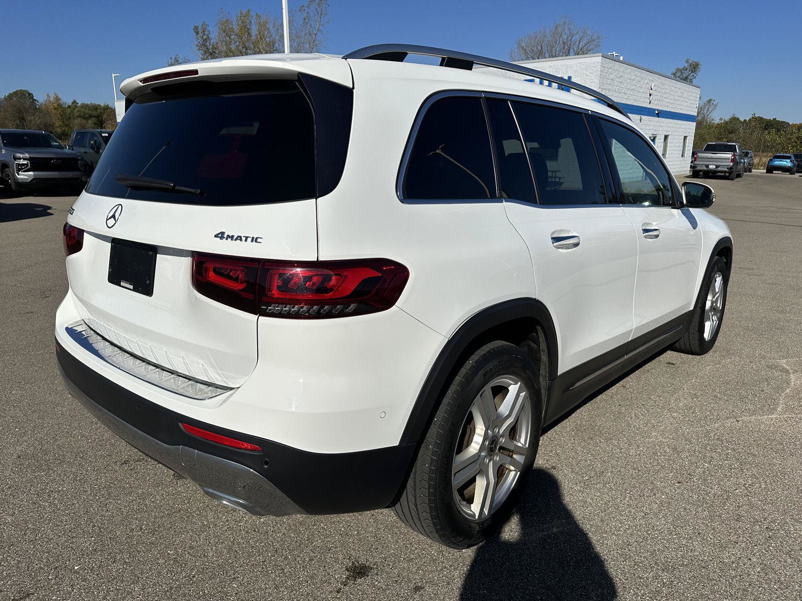Used 2020 Mercedes-Benz GLB 250 4MATIC image 7