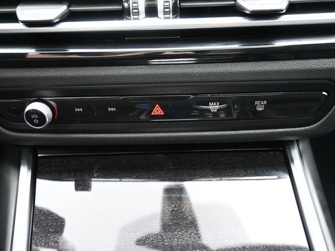 Used 2023 BMW i4 eDrive35 w/ Premium Package RWD image 18
