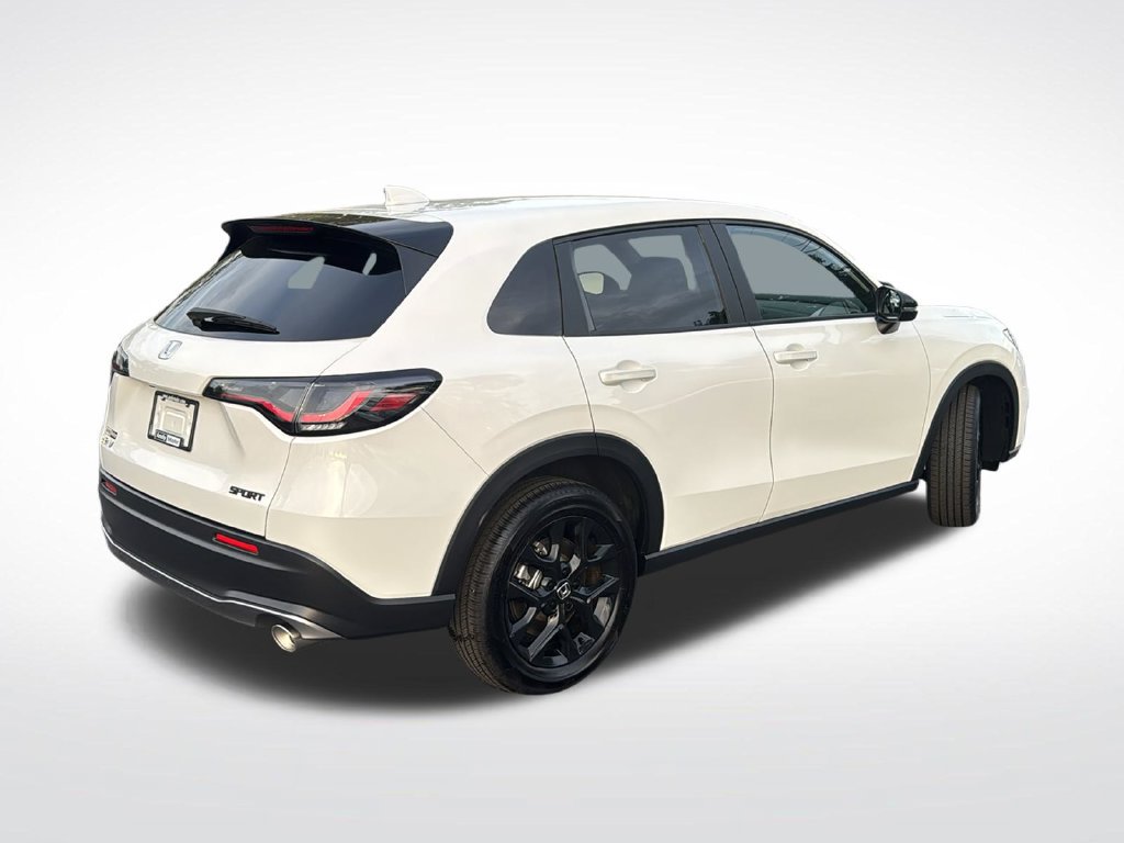 Certified 2025 Honda HR-V Sport image 7