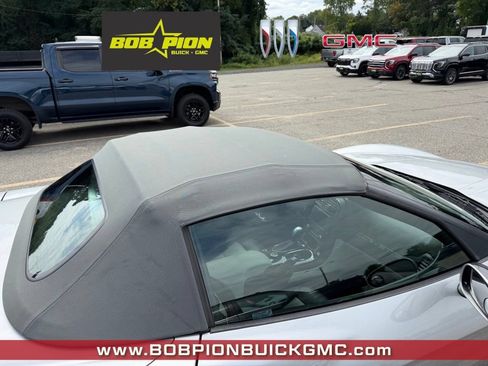 Used 2013 Chevrolet Corvette Grand Sport w/ 3LT Preferred Equipment Group RWD image 6