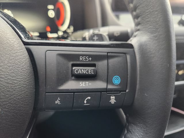 Used 2024 Nissan Rogue Platinum w/ Platinum Premium Package AWD/4WD image 29