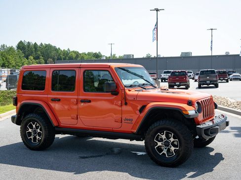 Used 2019 Jeep Wrangler Unlimited Rubicon w/ Steel Bumper Group AWD/4WD image 12
