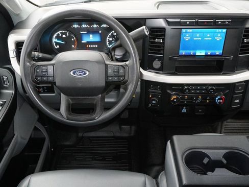 Used 2023 Ford F250 XL w/ FX4 Off-Road Package image 24