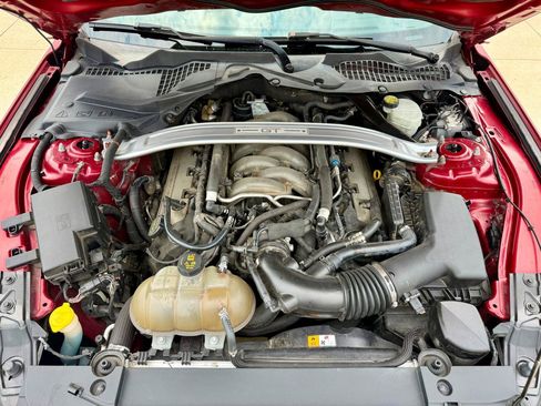 Used 2017 Ford Mustang GT w/ GT Performance Package RWD image 13