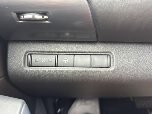 Used 2023 Nissan Pathfinder Rock Creek AWD/4WD image 29