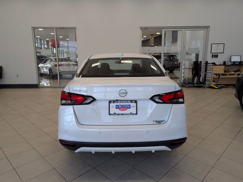 New 2025 Nissan Versa SV w/ Trunk Package image 3