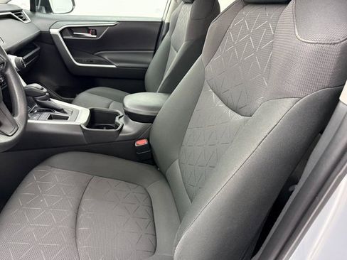 Used 2024 Toyota RAV4 XLE image 26