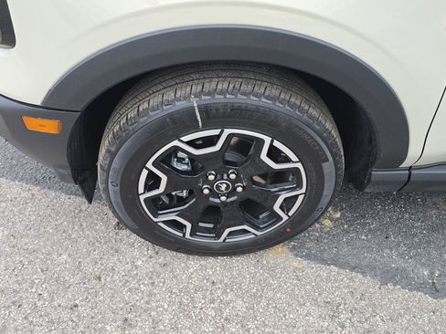 New 2025 Ford Bronco Sport Outer Banks w/ Outer Banks Tech Package+ image 46