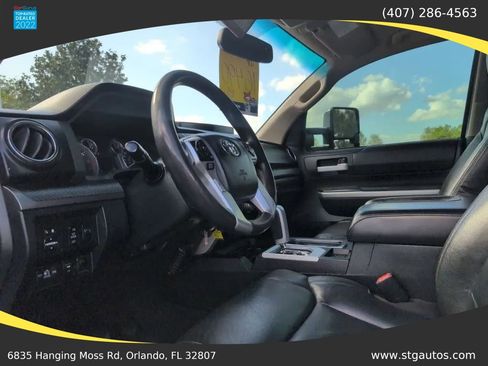 Used 2016 Toyota Tundra SR5 w/ SR5 Upgrade Package AWD/4WD image 12