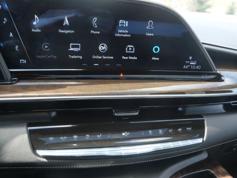 Used 2023 Cadillac Escalade Sport Platinum w/ LPO, ONYX Package AWD/4WD image 32