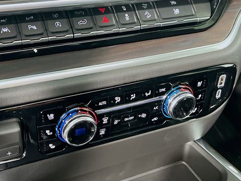 New 2026 GMC Sierra 1500 SLT w/ SLT Premium Plus Package image 13