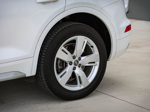 Used 2018 Audi Q5 2.0T Premium Plus w/ Premium Plus Package image 35