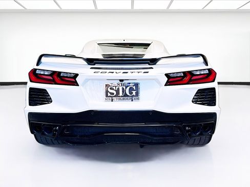 Used 2024 Chevrolet Corvette Stingray Preferred Conv w/ Z51 Performance Package RWD image 5