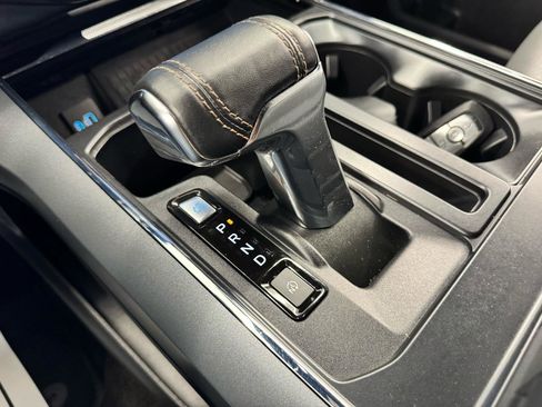Used 2022 Ford F150 Lightning Lariat AWD/4WD image 23