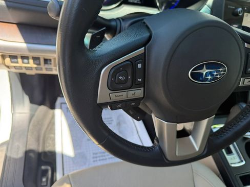 Used 2016 Subaru Outback 2.5i Limited AWD/4WD image 21