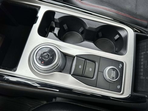 Certified 2022 Ford Explorer ST-Line w/ Class IV Trailer Tow Package image 27