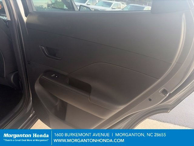 Used 2025 Hyundai Kona SEL AWD/4WD image 30