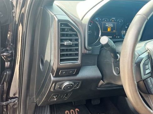 Used 2021 Ford Expedition King Ranch RWD image 10