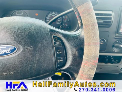 Used 2005 Ford F250 XLT image 24