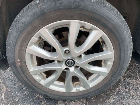 Used 2020 Nissan Rogue Sport S w/ Appearance Package FWD image 10