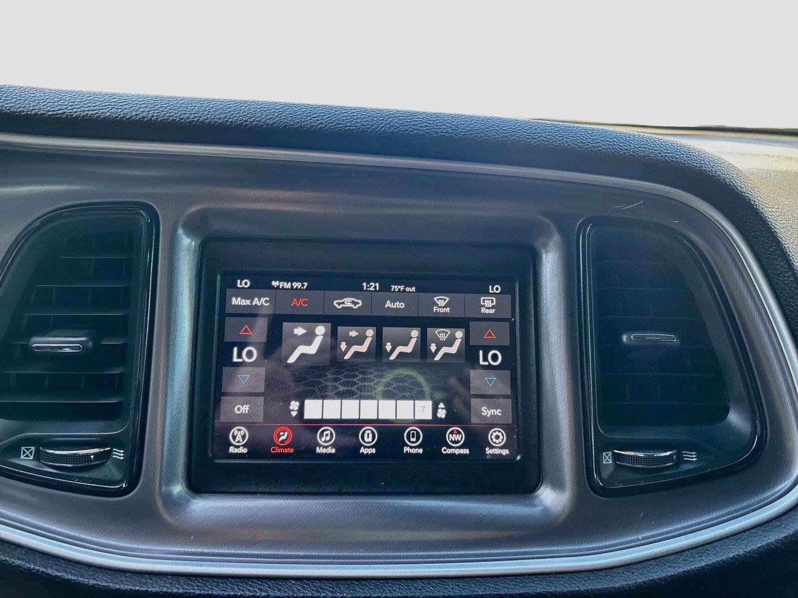 Used 2020 Dodge Challenger R/T RWD image 9