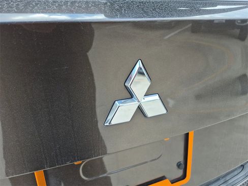 Used 2024 Mitsubishi Outlander SEL image 69