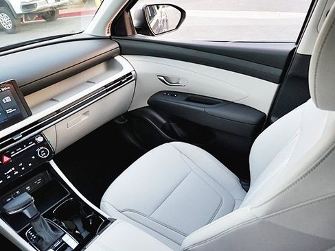 New 2026 Hyundai Tucson SEL image 25