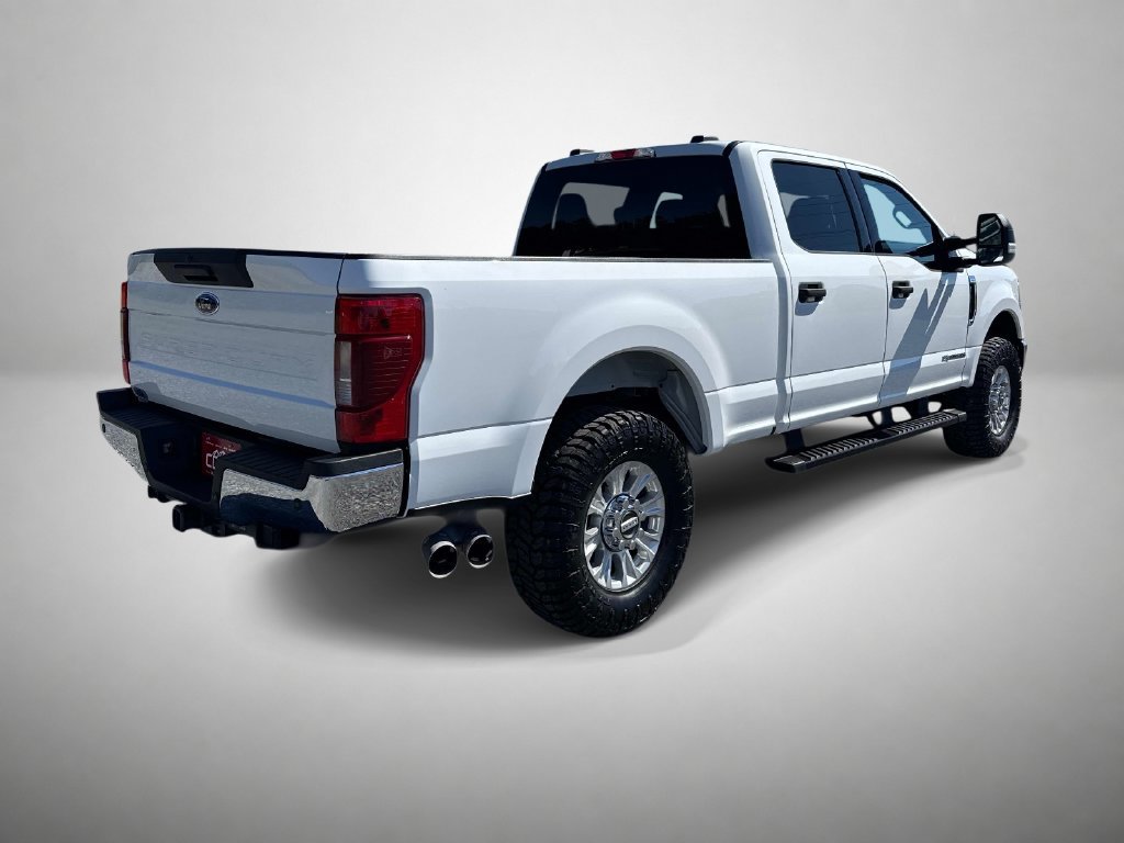 Used 2022 Ford F250 XLT w/ XLT Value Package AWD/4WD image 3