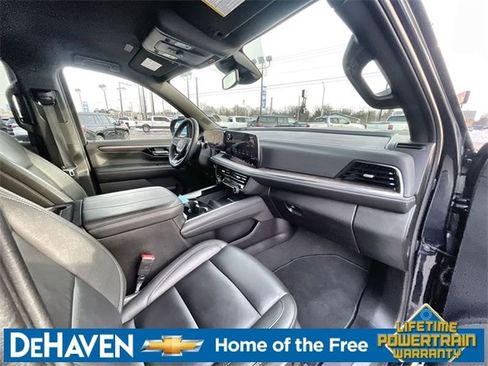 Used 2025 Chevrolet Tahoe Z71 AWD/4WD image 27