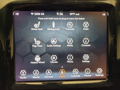 Used 2019 Jeep Cherokee Limited AWD/4WD image 25