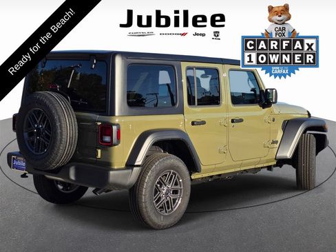 Used 2026 Jeep Wrangler Unlimited Sport AWD/4WD image 11