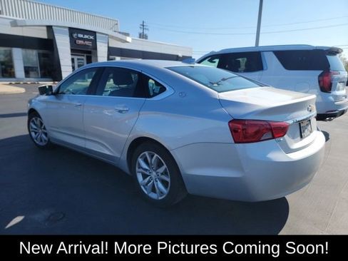 Used 2018 Chevrolet Impala LT w/ LT Leather Package FWD image 3