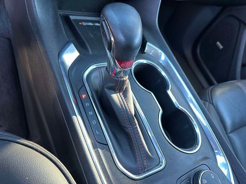 Used 2023 Chevrolet Traverse RS image 31