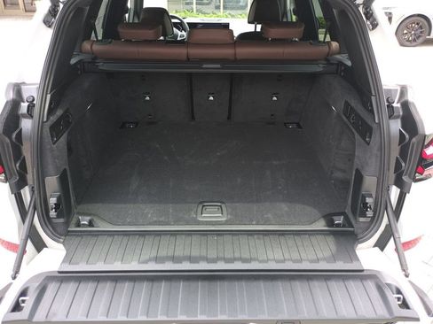 New 2026 BMW X5 xDrive40i w/ M Sport Package AWD/4WD image 13