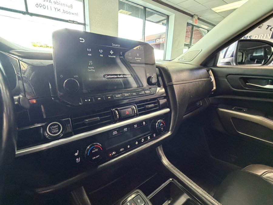 Used 2022 Nissan Pathfinder Platinum AWD/4WD image 67