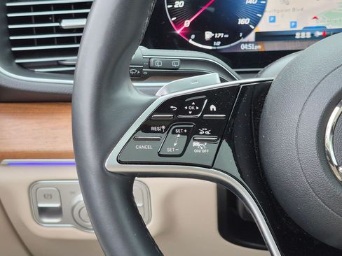 Certified 2025 Mercedes-Benz GLE 350 4MATIC image 20
