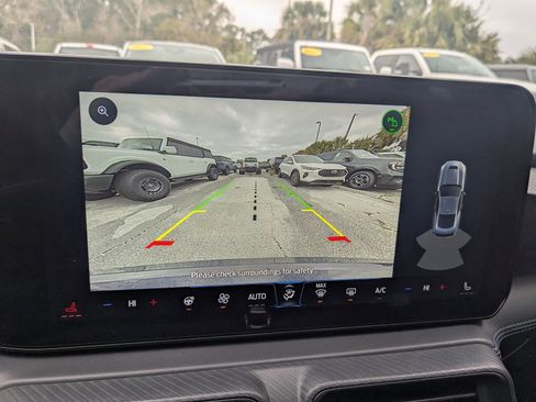 Used 2025 Ford Mustang Dark Horse image 17