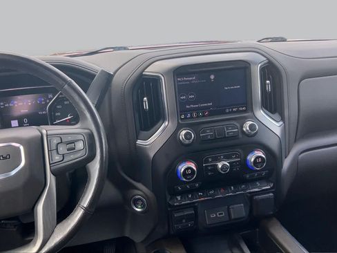 Used 2022 GMC Sierra 2500 Denali AWD/4WD image 6