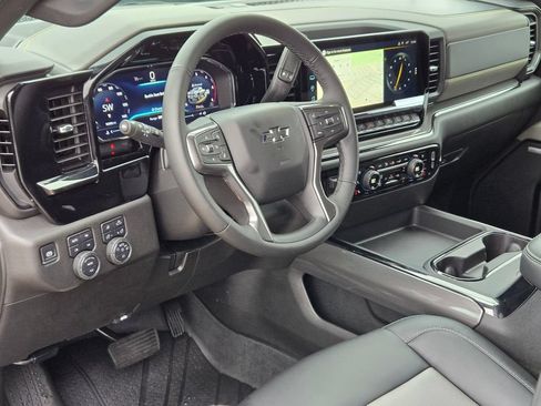 Used 2025 Chevrolet Silverado 2500 ZR2 AWD/4WD image 10