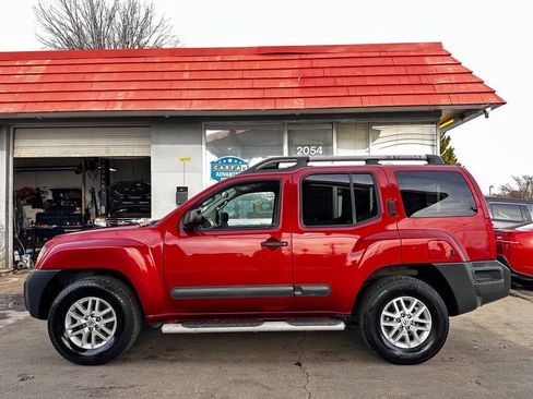 Used 2014 Nissan Xterra S RWD image 8