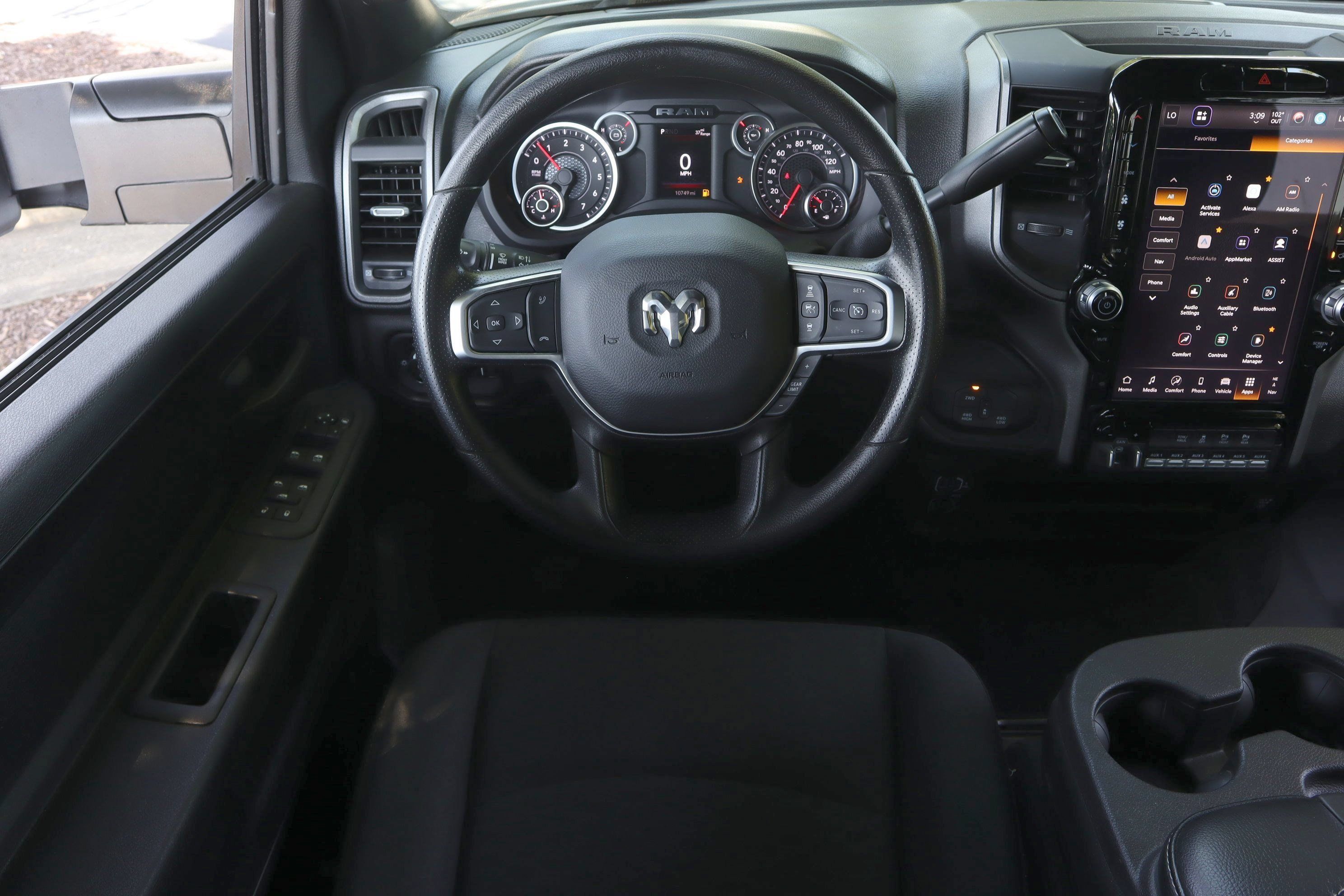 Used 2025 RAM 2500 Tradesman AWD/4WD image 29