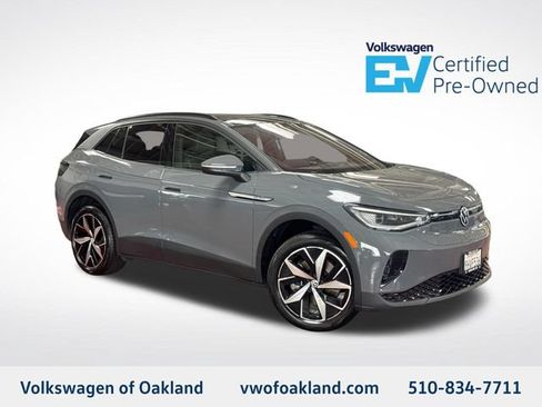 Certified 2023 Volkswagen ID.4 Pro S AWD/4WD image 1