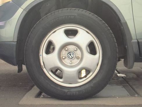 Used 2010 Honda CR-V LX image 6